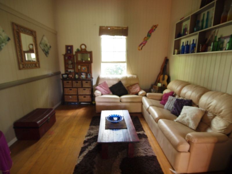 24 Uhlmanns Road, Cooroy QLD 4563