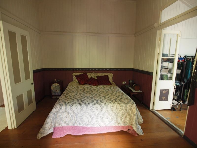 24 Uhlmanns Road, Cooroy QLD 4563