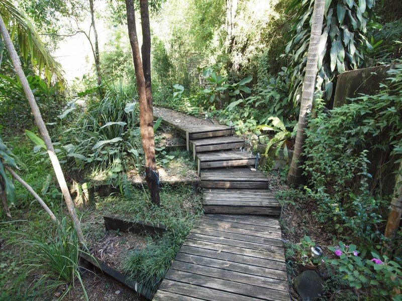 24 Uhlmanns Road, Cooroy QLD 4563