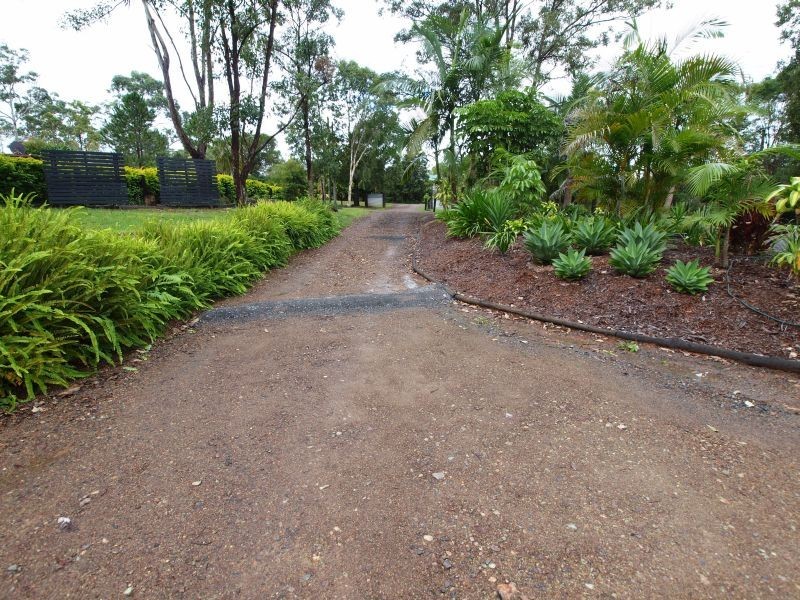 10 Renshaw Road, Pomona QLD 4568