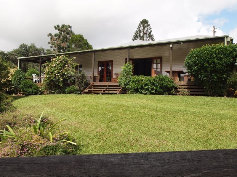 405 Upper Pinbarren Creek Road, Pinbarren QLD 4568
