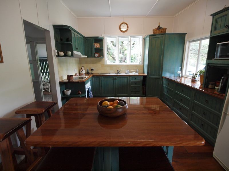 405 Upper Pinbarren Creek Road, Pinbarren QLD 4568
