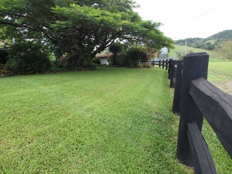 405 Upper Pinbarren Creek Road, Pinbarren QLD 4568