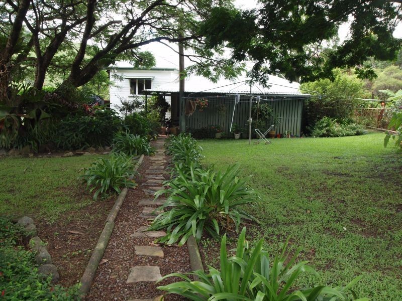 405 Upper Pinbarren Creek Road, Pinbarren QLD 4568