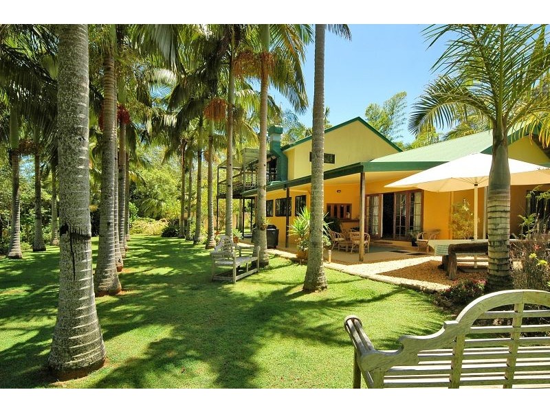 36 McIntyre Lane, Tinbeerwah QLD 4563