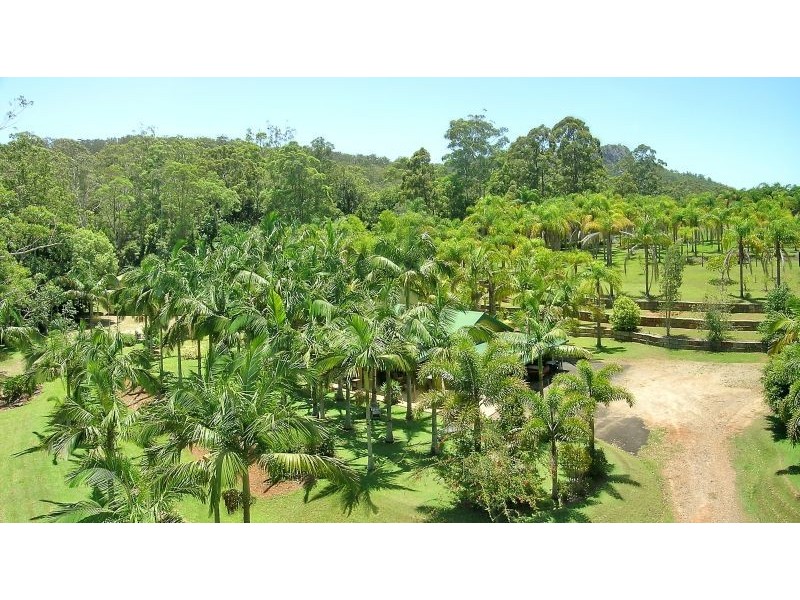 36 McIntyre Lane, Tinbeerwah QLD 4563