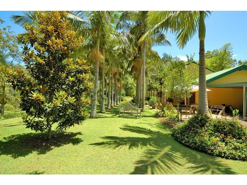 36 McIntyre Lane, Tinbeerwah QLD 4563