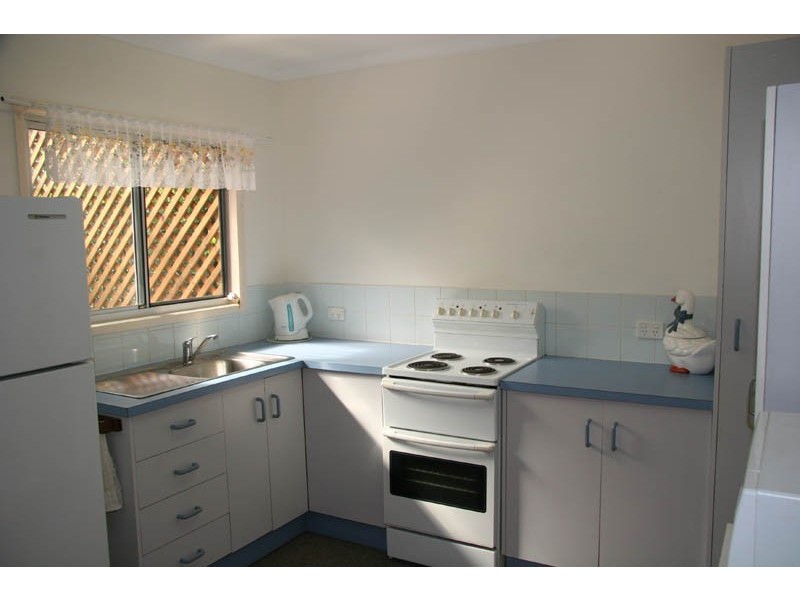 16 Overlander Avenue, Cooroy QLD 4563
