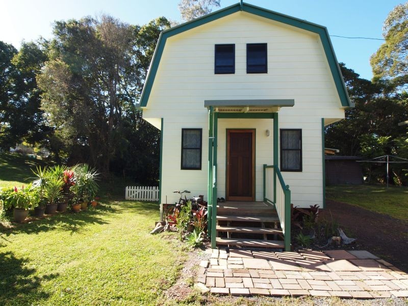 16 Church Street, Pomona QLD 4568