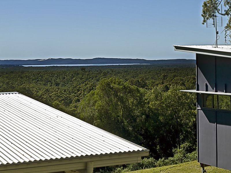 18 Clearview Drive, Tinbeerwah QLD 4563