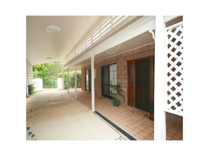 20 Tree Street, Pomona QLD 4568