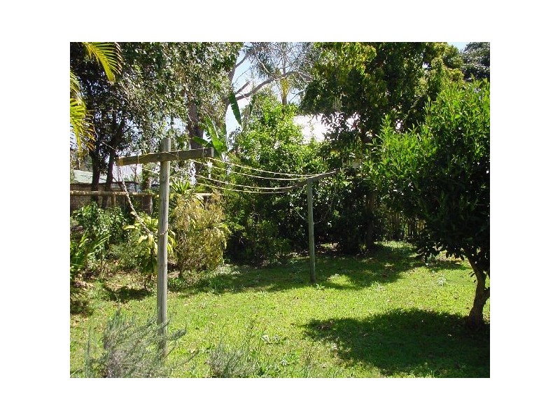 20 Tree Street, Pomona QLD 4568