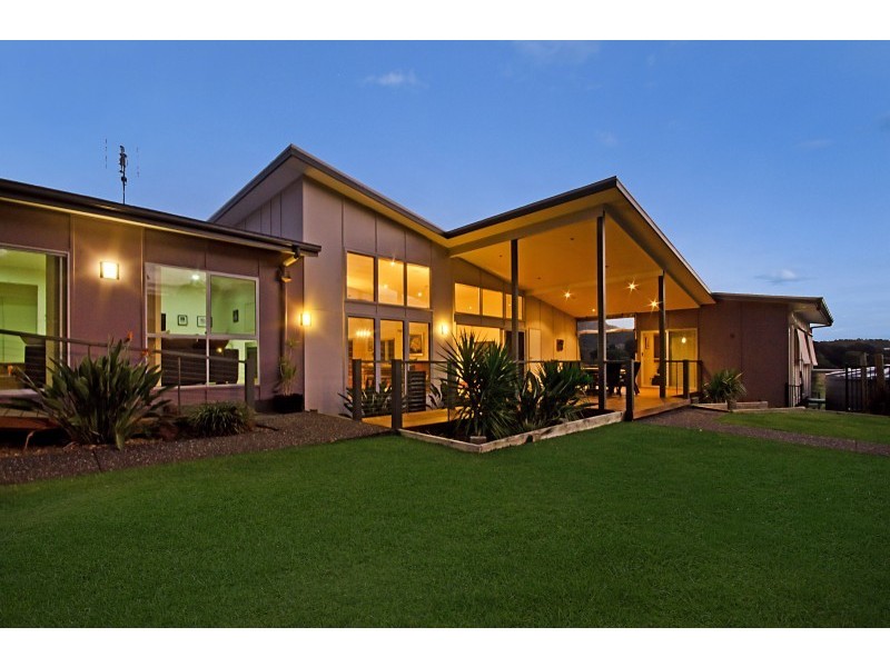 129 Brewers Road, Cooran QLD 4569