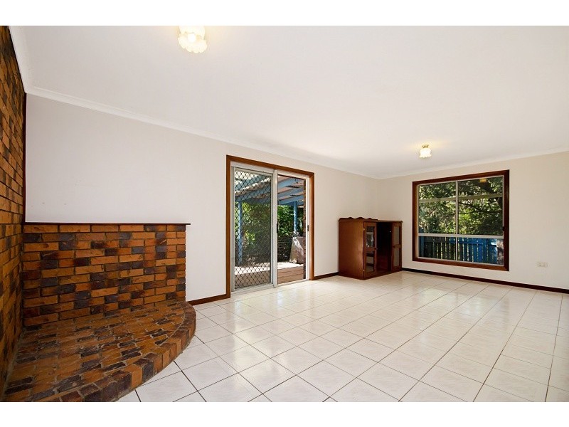 496 Black Mountain Road, Cooroy QLD 4563