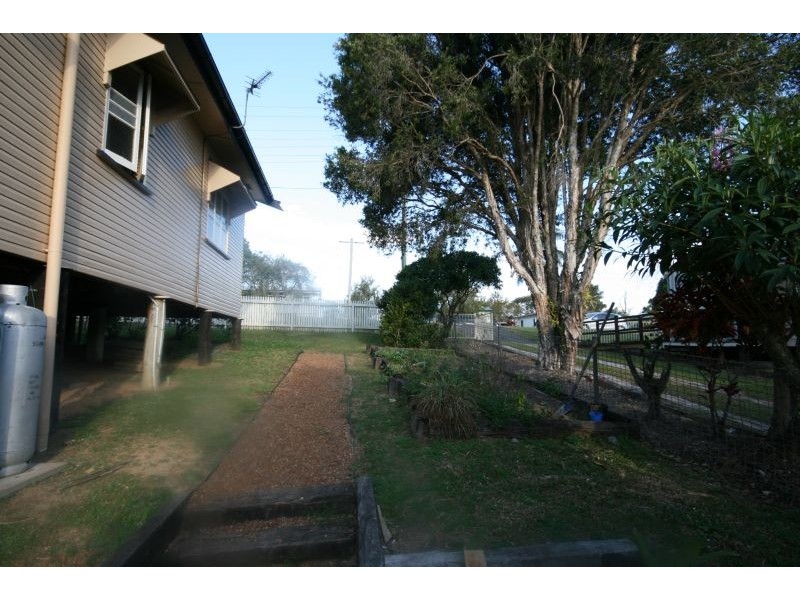 74 Maple Street, Cooroy QLD 4563