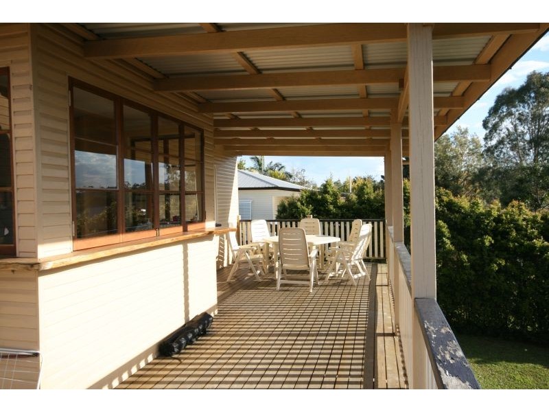 74 Maple Street, Cooroy QLD 4563