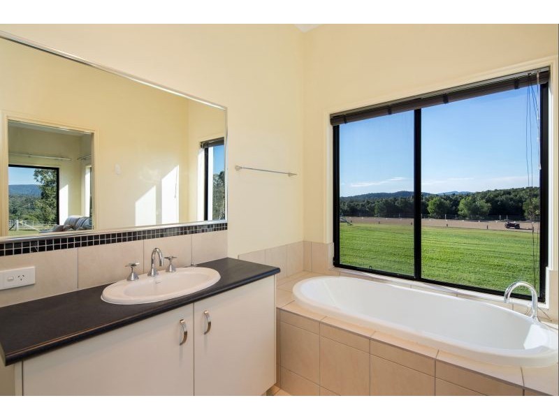 Tandur QLD 4570