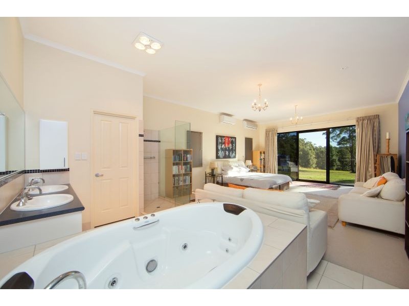 Tandur QLD 4570
