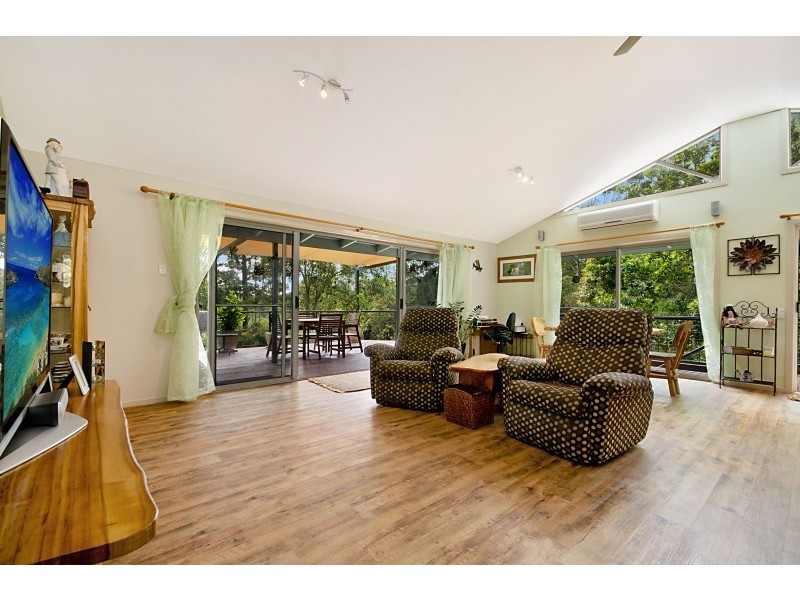 108 Coles Creek Road, Cooran QLD 4569