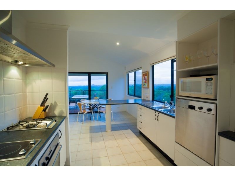 85 Camphor Road, Pomona QLD 4568