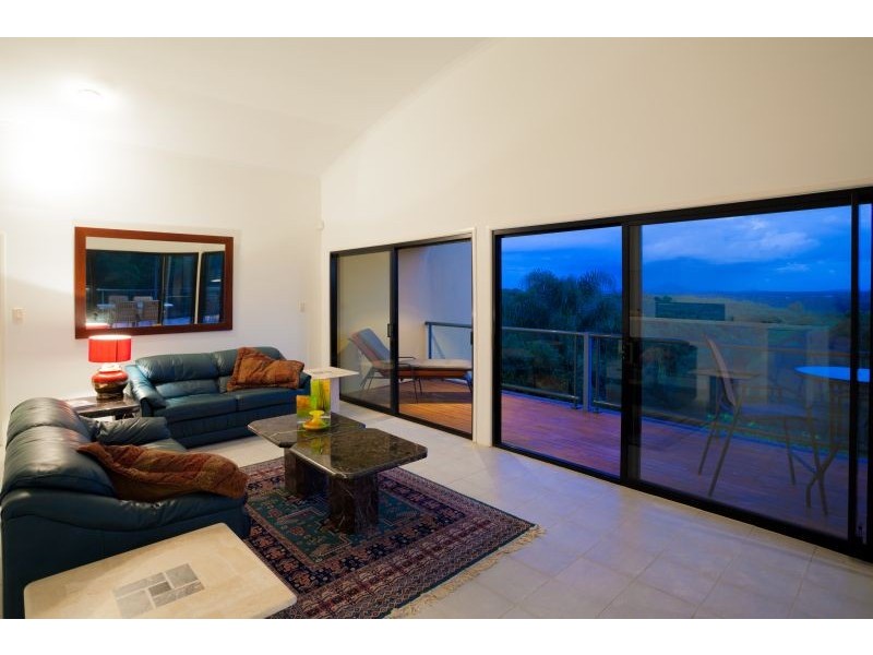 85 Camphor Road, Pomona QLD 4568