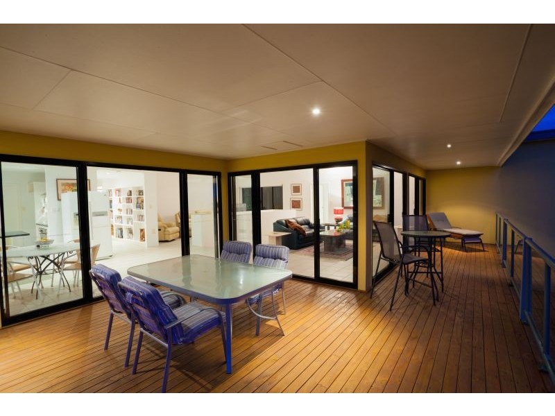 85 Camphor Road, Pomona QLD 4568