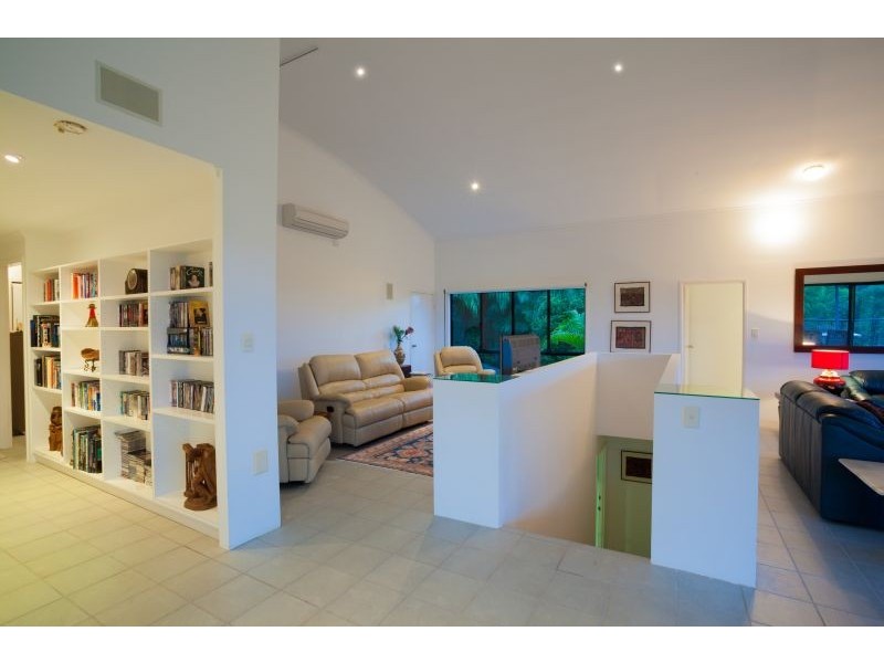 85 Camphor Road, Pomona QLD 4568