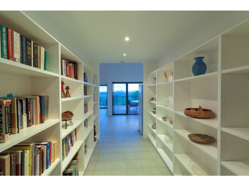 85 Camphor Road, Pomona QLD 4568