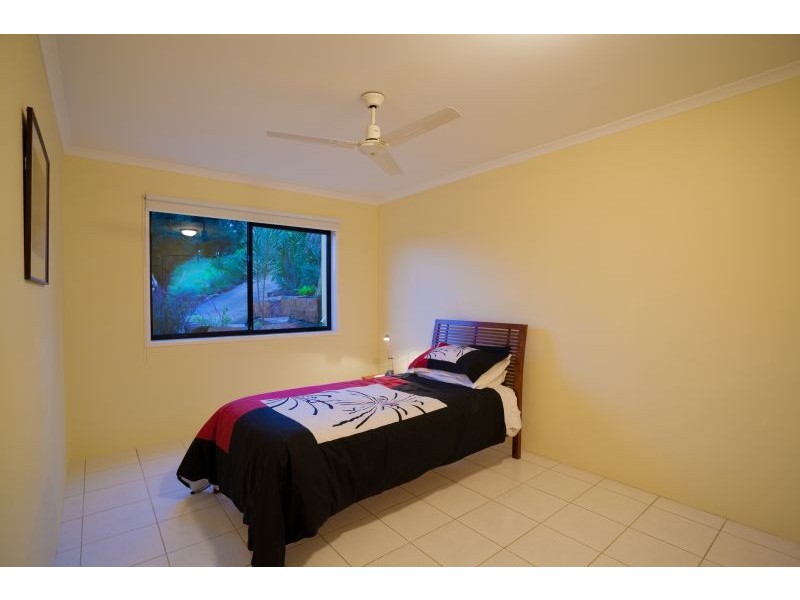 85 Camphor Road, Pomona QLD 4568