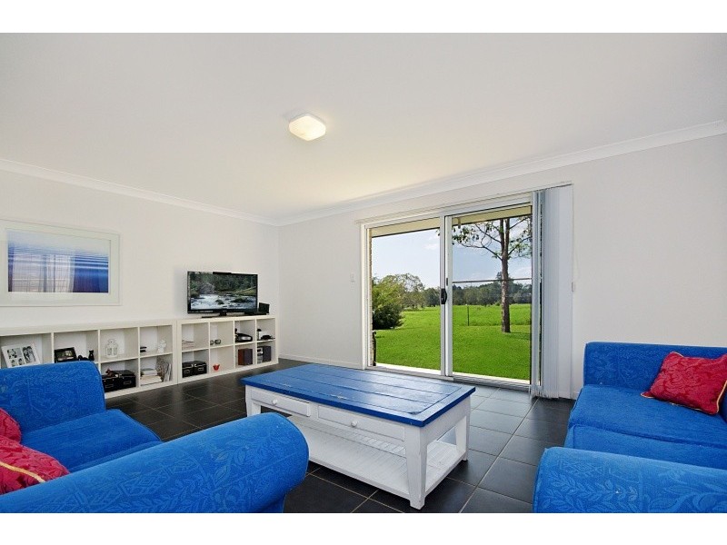 4 Blue Wren Place, Cooroy QLD 4563