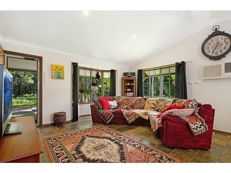 17 Palmsprings Lane, Cooroy QLD 4563