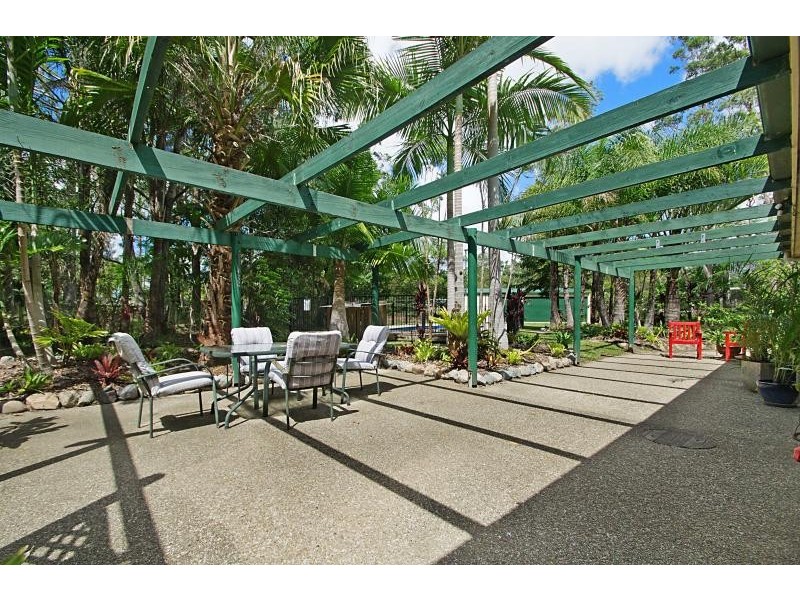 17 Palmsprings Lane, Cooroy QLD 4563