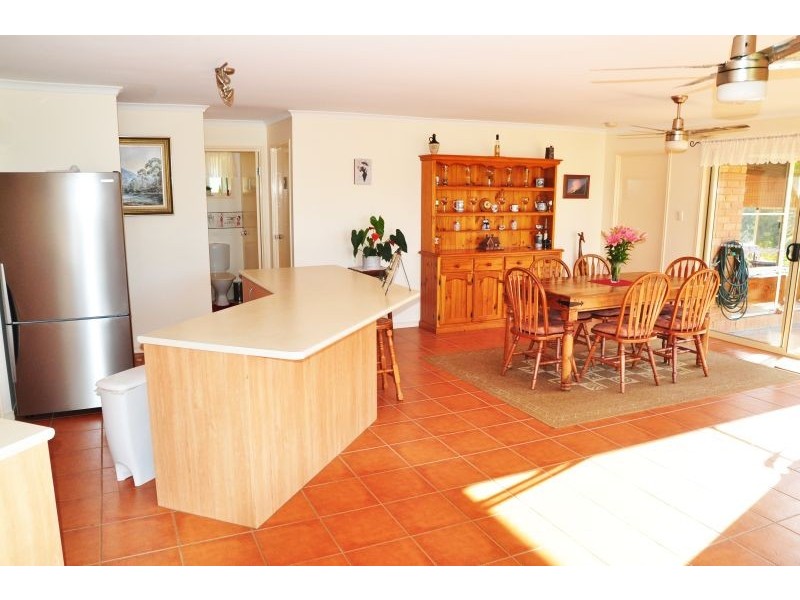 5 Leatherwood Lane, Cooroy QLD 4563