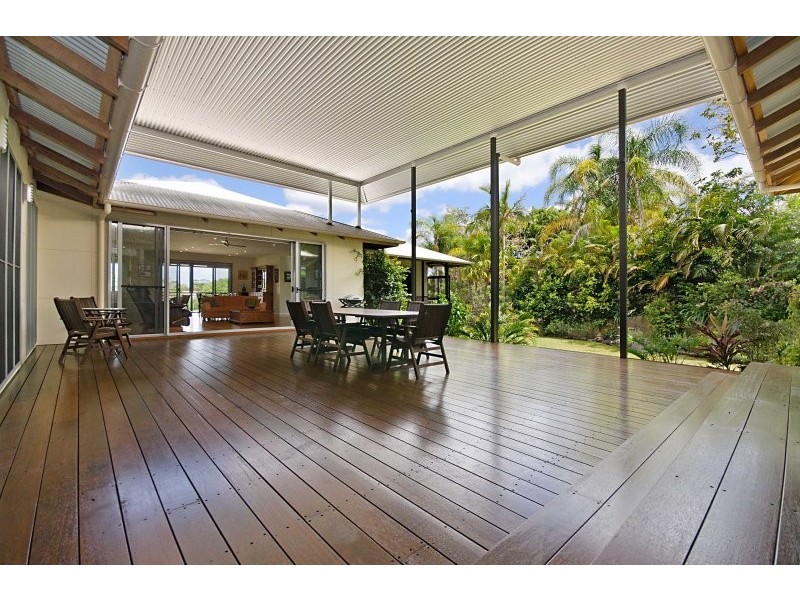 9 Fantail Crescent, Cooroy QLD 4563