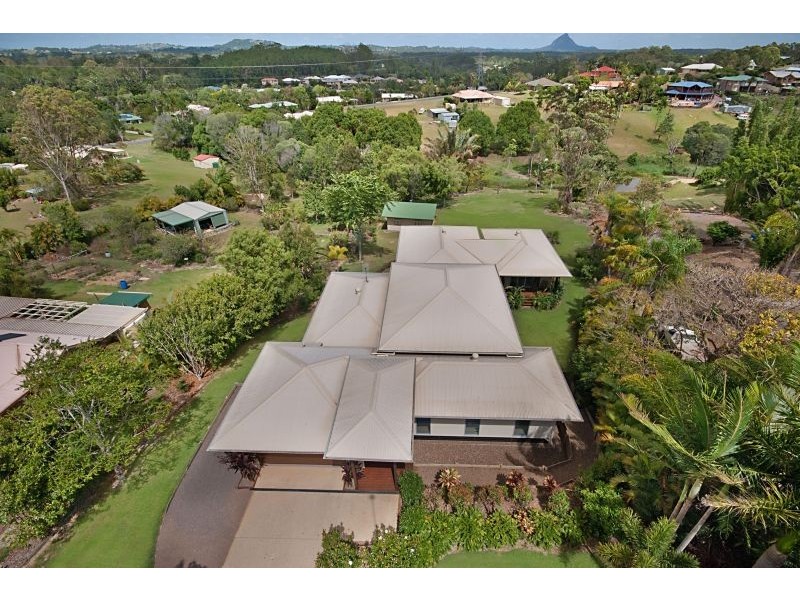 9 Fantail Crescent, Cooroy QLD 4563