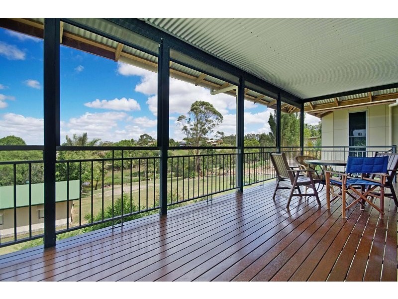 9 Fantail Crescent, Cooroy QLD 4563