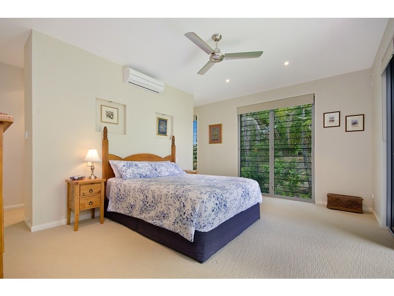 9 Fantail Crescent, Cooroy QLD 4563