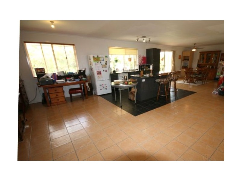 1 Mitchell Court, Cooran QLD 4569