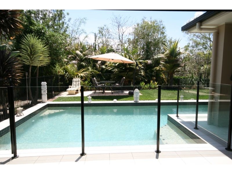 11 Oak Street, Cooroy QLD 4563