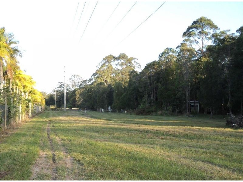 165 Dath Henderson Road, Tinbeerwah QLD 4563