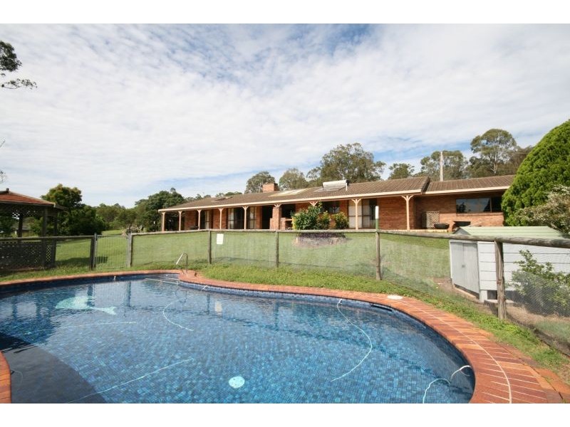 137 Poulsen Road, Cooroy QLD 4563