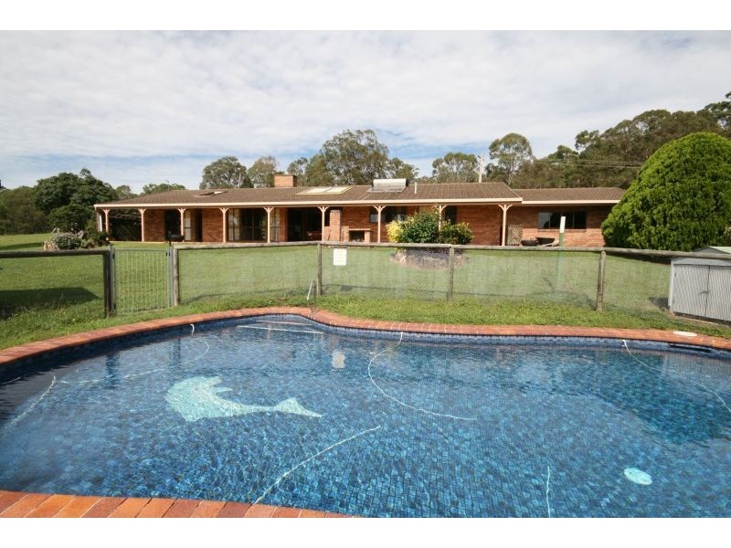 137 Poulsen Road, Cooroy QLD 4563