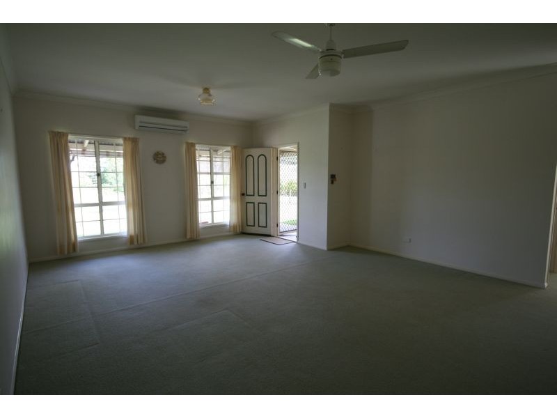203 Lake Macdonald Drive, Cooroy QLD 4563