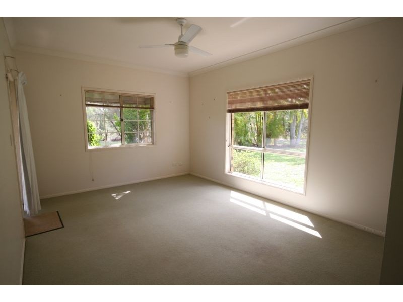 203 Lake Macdonald Drive, Cooroy QLD 4563