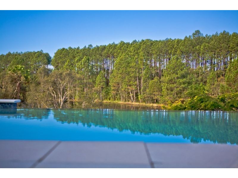 318 Lake Macdonald Drive, Cooroy QLD 4563