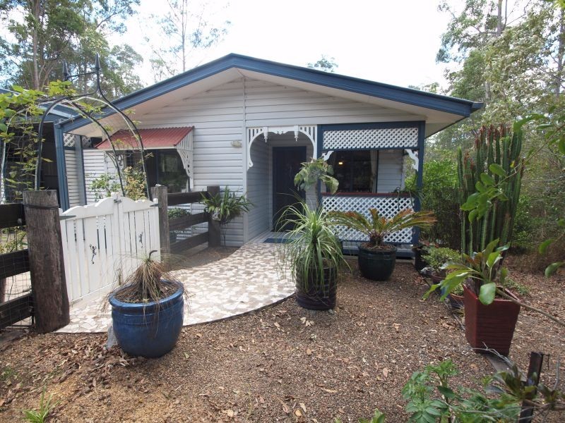 229 Highfield Rise, Pomona QLD 4568