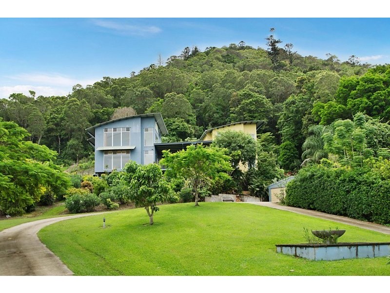 52 Binalong Road, Pinbarren QLD 4568