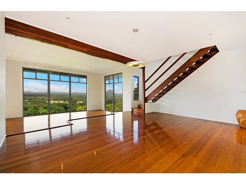 52 Binalong Road, Pinbarren QLD 4568