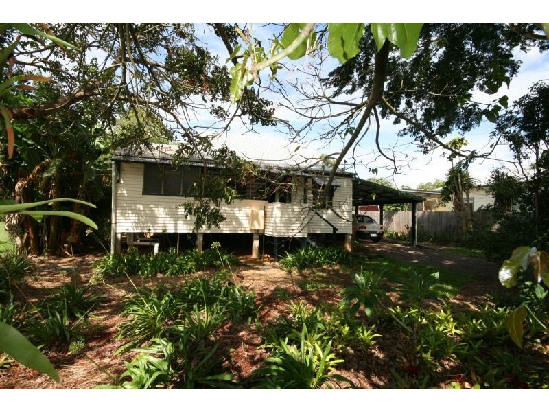 42 Pavilion Street, Pomona QLD 4568