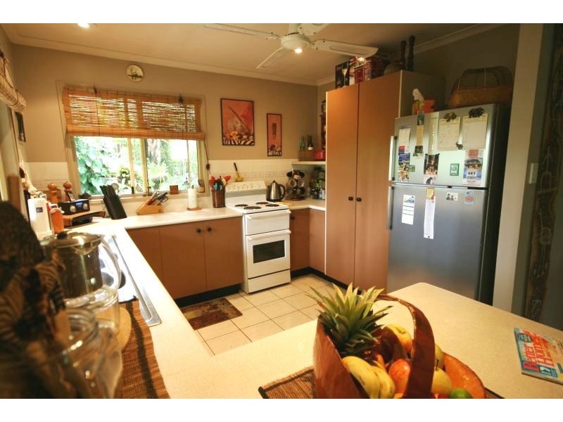 9 Albert Street, Cooran QLD 4569